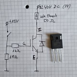 Handgezeichneter Schaltplan und MOSFET-Bauteil