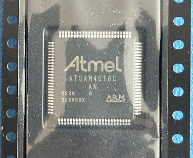 Atmel ATSAM4S16C Mikrocontroller