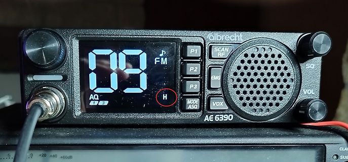 Albrecht AE 6390 Funkgerät