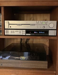 Akai Stereo Anlage mit Verstärker und Tuner