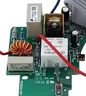 Bestückte Leiterplatte eines Netzteils