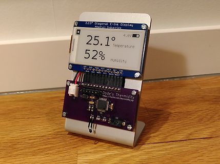 Eigenbau-Thermometer mit E-Ink Display auf Leiterplatte