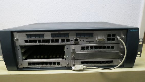 Siemens Telefonanlage mit Anschlussmodulen