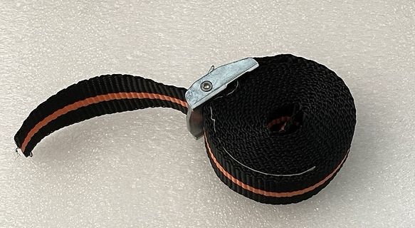 Gurtrolle mit Metallverschluss
