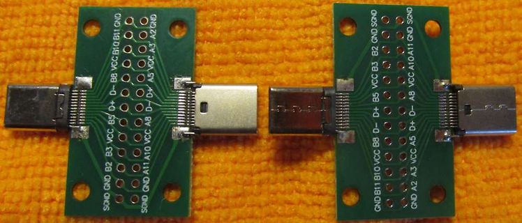 Zwei USB-Adapter-Leiterplatten
