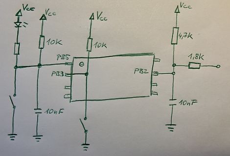 Handgezeichneter Schaltplan mit Mikrocontroller