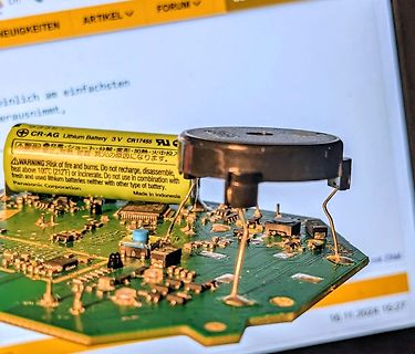 Leiterplatte mit CR-AG Lithium-Batterie