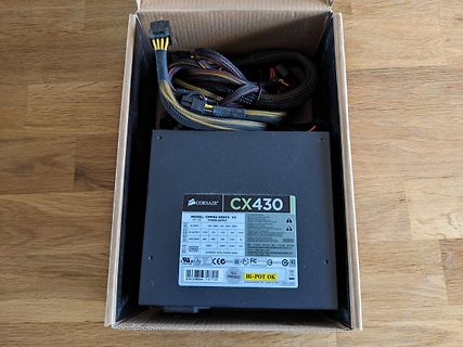 Corsair CX430 V2 Netzteil in Karton