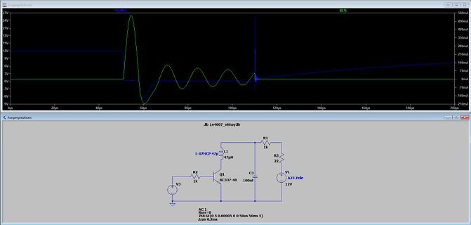 Schaltplan und Oszilloskop-Messkurve in Simulationssoftware