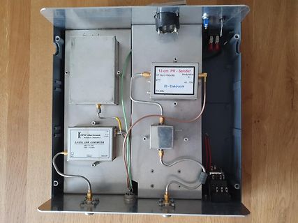 Elektronik-Aufbau in Metallgehäuse