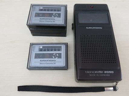 Grundig Stenorette 2050 und Kassetten