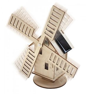 Modell einer Windmühle aus Holz