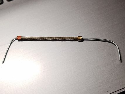 Drahtfeder mit Endanschlägen