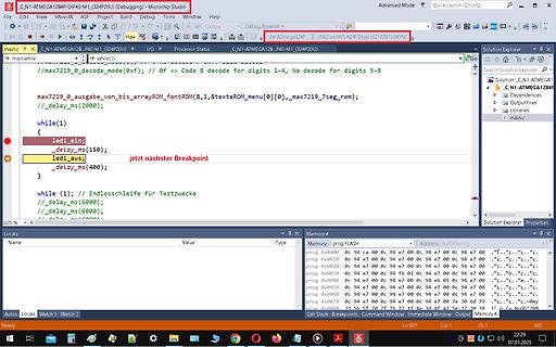 Microchip Studio Code Editor und Memory Ansicht
