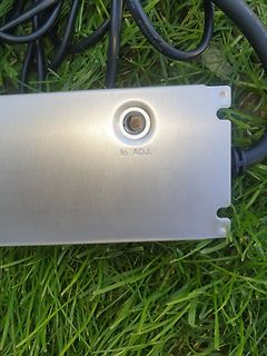Metallgehäuse mit Potentiometer und Kabel