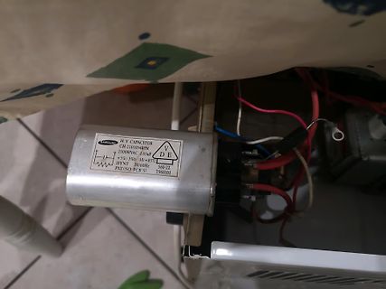 Samsung HV Kondensator an Kabeln