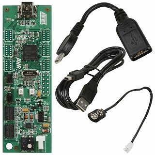Leiterplatte mit USB-Kabel und Anschlusskabel