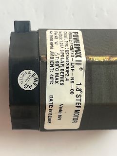 Typenschild eines Schrittmotors