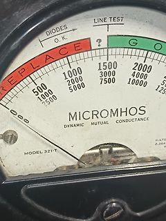 Skala eines Analogmultimeters