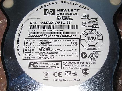 Rückseite eines HP Magellan Spacemouse