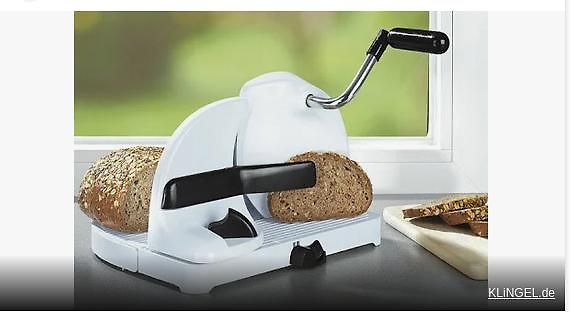 Manuelle Brotschneidemaschine mit Brot