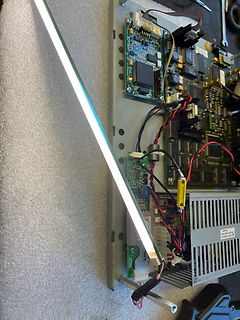 Innenansicht einer geöffneten Elektronikplatine