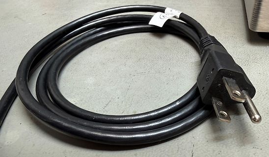 Netzkabel mit US-Stecker