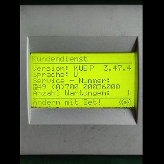 Abfotografiertes LCD-Display mit Text