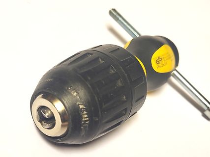 Schraubendreher mit Bohrfutter