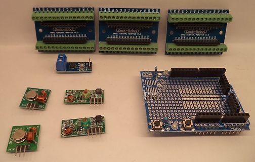 Verschiedene Leiterplatten und Nano Terminal Adapter
