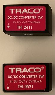 Zwei Traco DC/DC Konverter Bauteile
