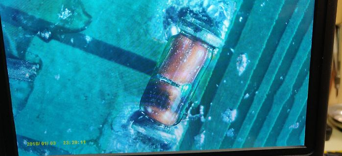 Makroaufnahme eines elektronischen Bauteils auf Leiterplatte