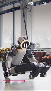 Roboter in einer Werkstatt