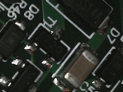 Nahaufnahme einer Leiterplatte mit SMD-Bauteilen