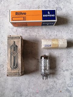 Siemens und Telefunken Elektronenröhren und Verpackungen