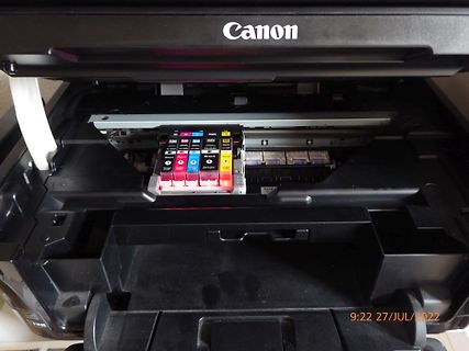 Offener Canon Tintenpatronenhalter
