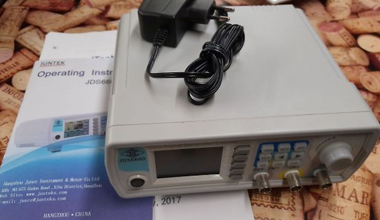 JDS6600 DDS Signal Generator/Counter und Handbuch