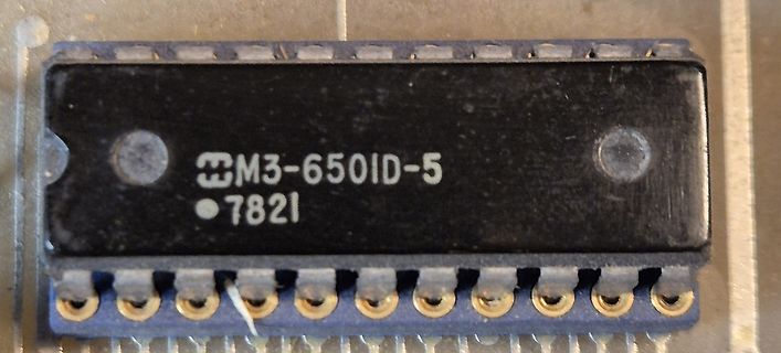 Mikrochip M3-650ID-5