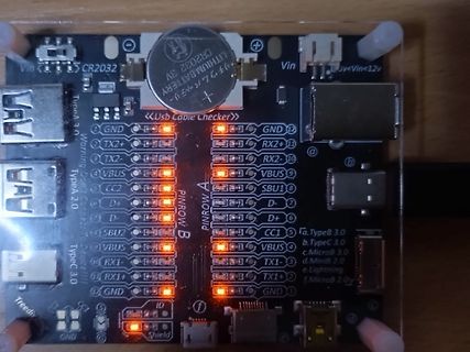 USB-Kabel Tester Platine mit LEDs
