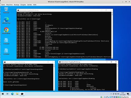 Windows-Befehlszeilenfenster mit Verzeichnisauflistungen