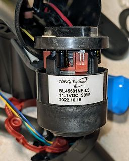 Bürstenloser Gleichstrommotor mit Typenschild