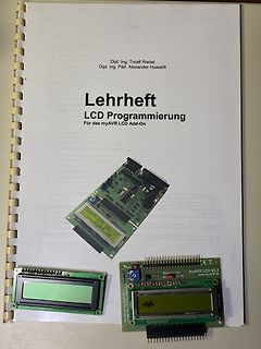 Lehrheft und Hardware für myAVR LCD Add-On
