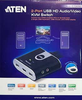 Verpackung eines ATEN CS692 KVM Switch