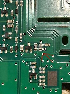 Nahaufnahme einer Leiterplatte mit SMD-Bauteilen