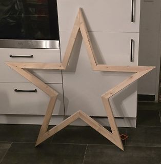 Holzstern als Dekoration