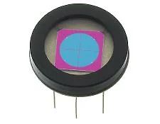 Optoelektronisches Bauteil mit farbiger Oberfläche