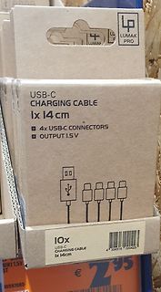 Verpackung von USB-C Ladekabeln