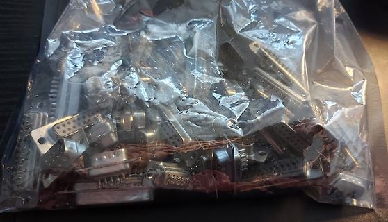 Metallteile in einem Plastikbeutel