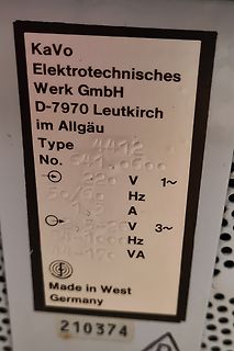 Typenschild eines KaVo Elektrotechnisches Werk Geräts