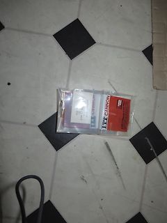 Verpackung von ITT Cannon Steckverbindern